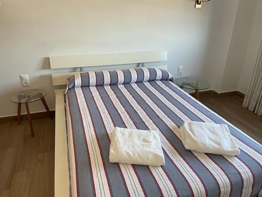 Moderno En Bahia Sur Apartment