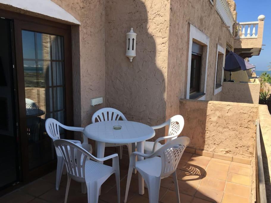 Apartment Moderno En Bahia Sur