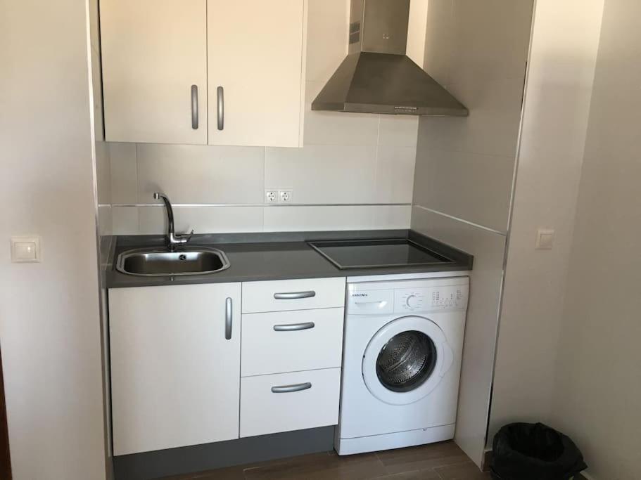Apartment Moderno En Bahia Sur