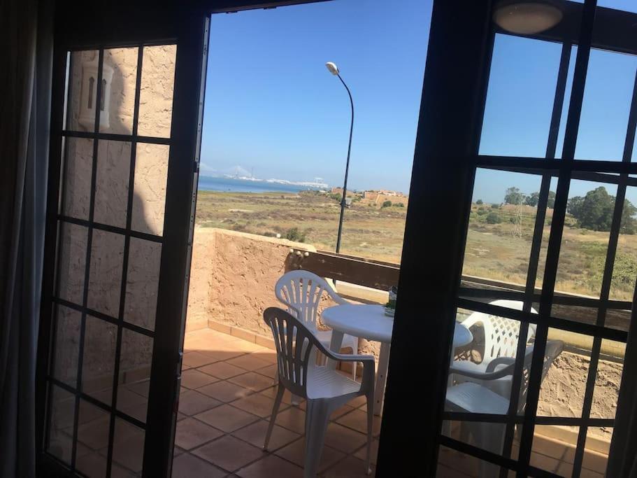 Moderno En Bahia Sur Apartment *