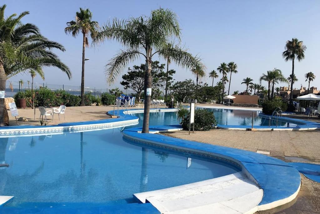 Moderno En Bahia Sur Apartment *