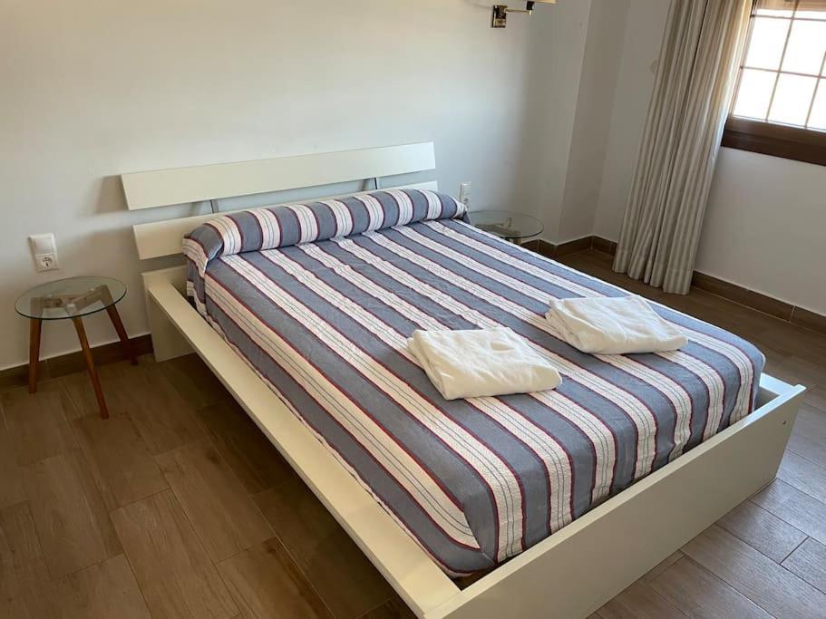 Moderno En Bahia Sur Apartment