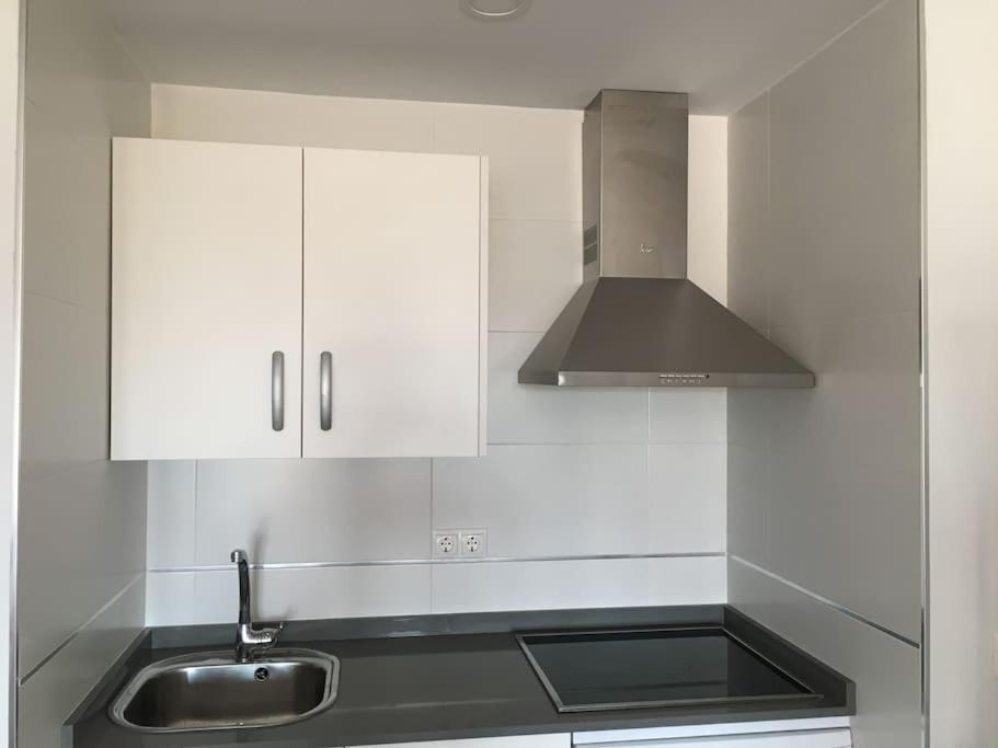 Apartment Moderno En Bahia Sur *